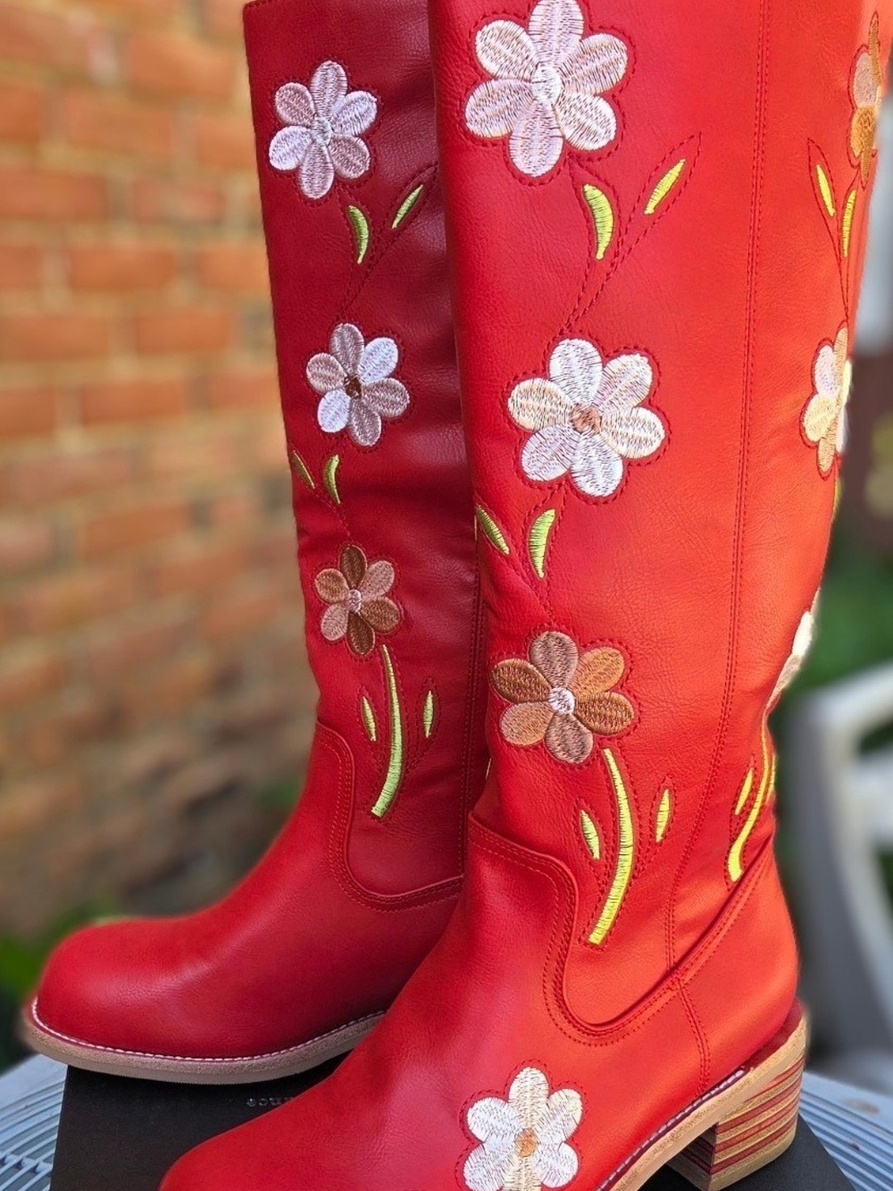 NEW in box, Ladies size 10 red knee high boots with floral pattern